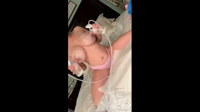 Rajshot Powpowpowdaah | OpheliaC Big Tits Bigboobs Lactating Milf Mom Mombod Natural Boobs Pawg Mom Boobs Milk